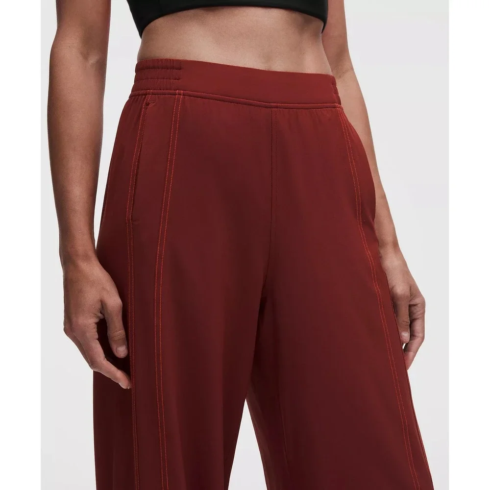 817-Lululemon-Define High-Rise Swift Jogger Regular-Cranberry Charm/Cherry Ember